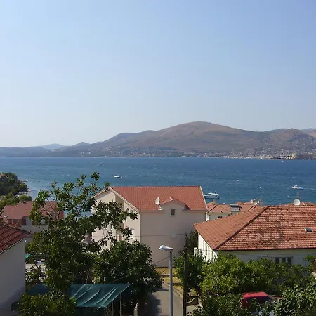 Apartments Baric Trogir Exterior photo