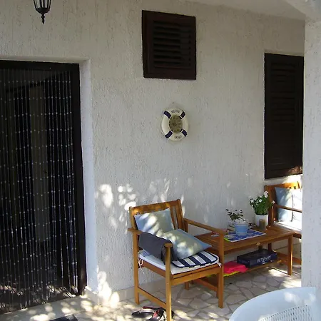 Apartments Baric Trogir Exterior photo